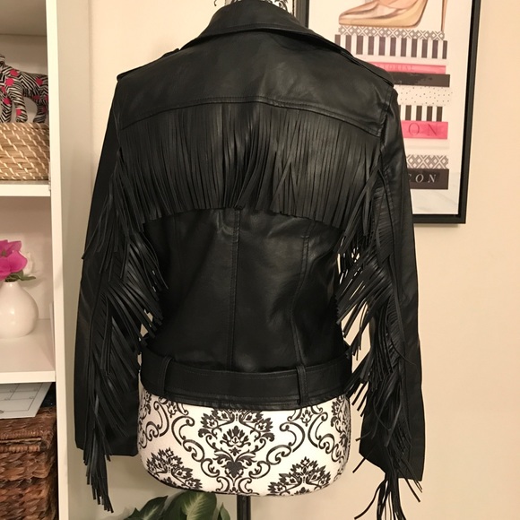 🚫 SOLD 🚫 Faux Leather Fringe Jacket - Picture 9 of 15